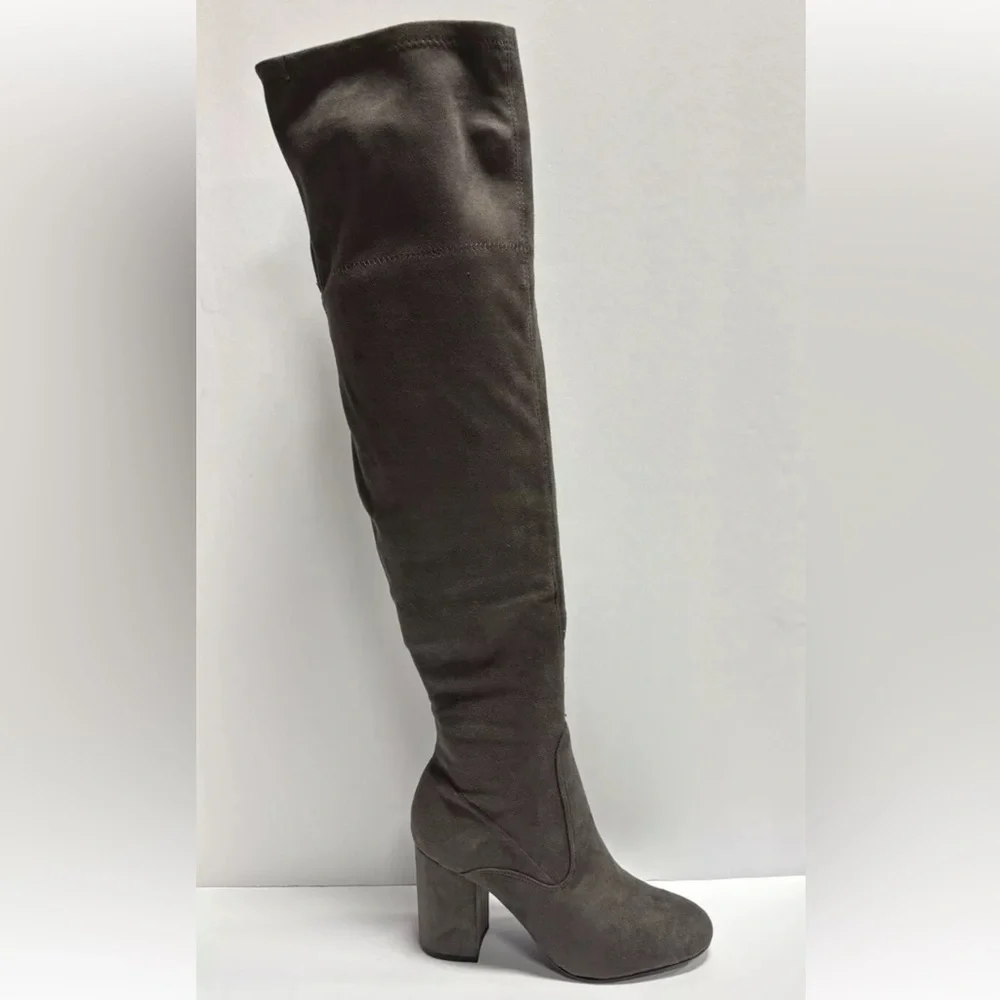 Kenneth Cole New York Women’s Carah, Over The Knee Boots Gray, Size 6 M